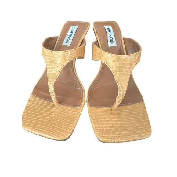 Steve Madden Women's Yellow & Tan Caramel Thong Kitten Heels sandals Size 9 - Picture 1 of 7